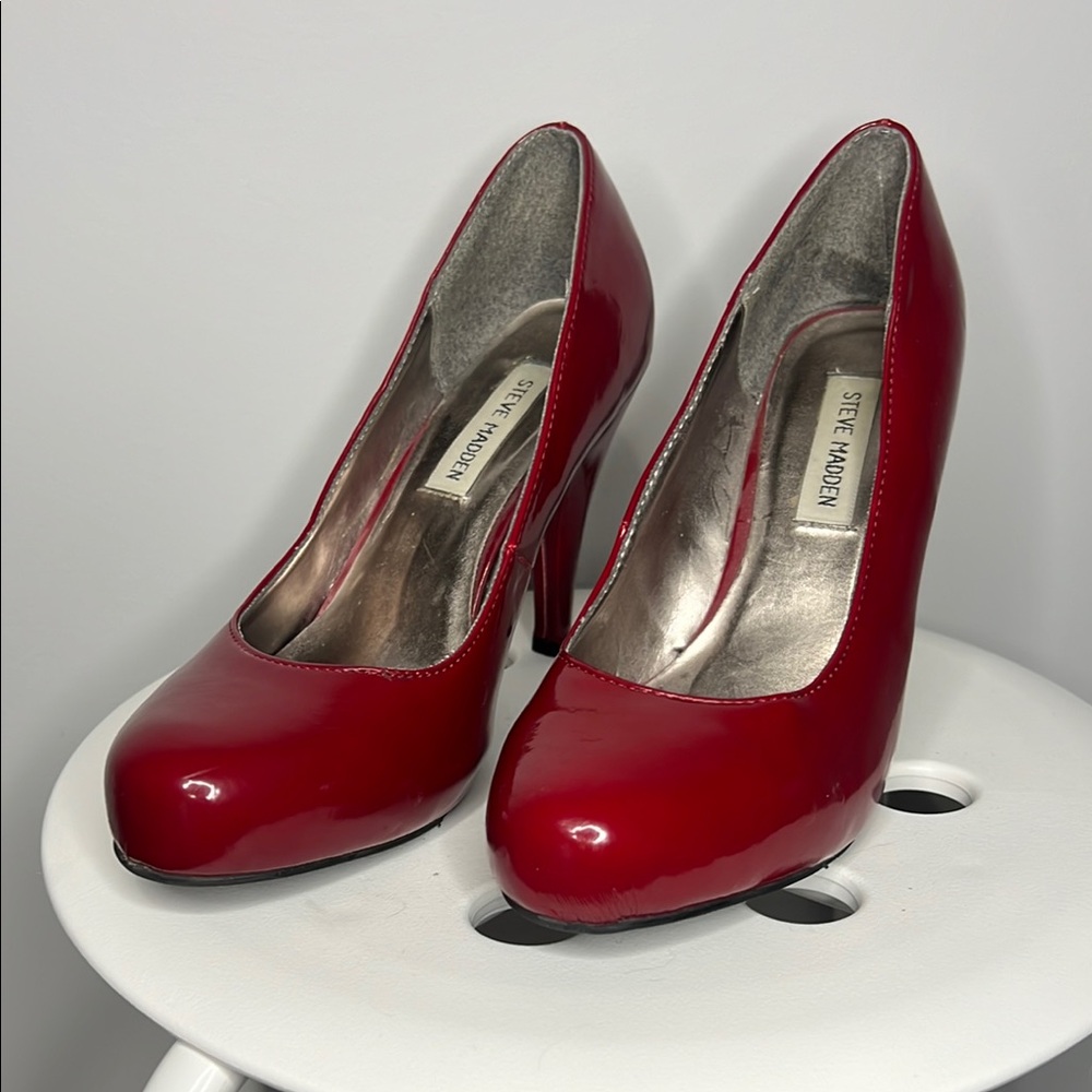 Steve Madden Red Women's heels - Picture 7 of 7